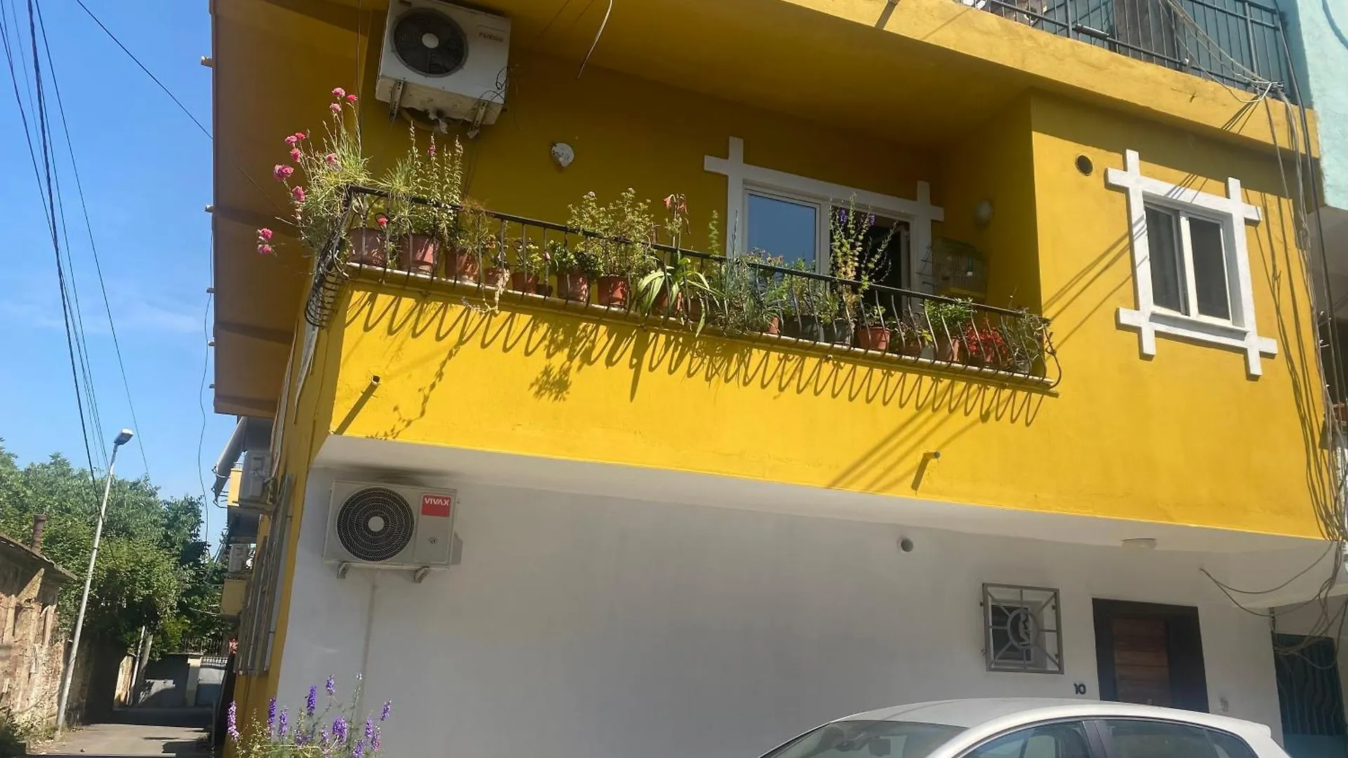 טיראנה Cozy Centrally Located Room For Up To Three Or Four Guests Family Rooms 10 Min Walk From City Center